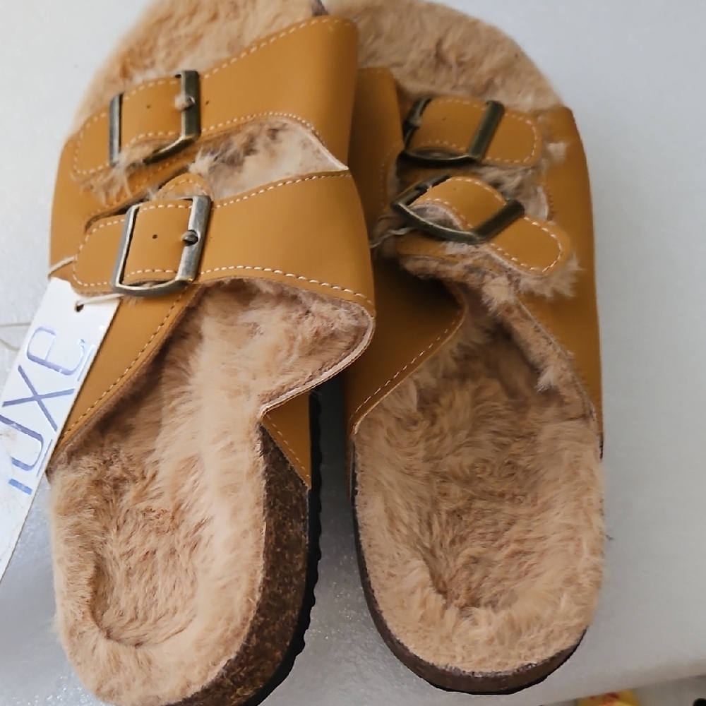 Luxe Tan Faux Fur Sandals